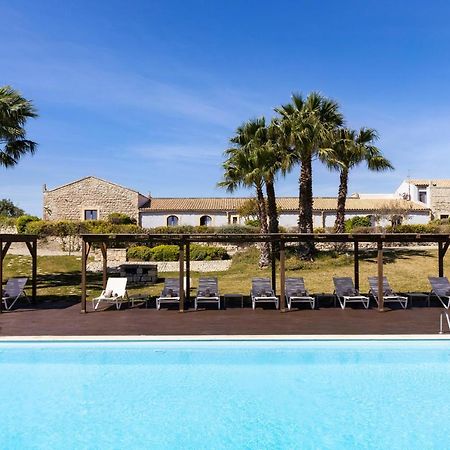 Masseria Del Carrubo 诺托 外观 照片