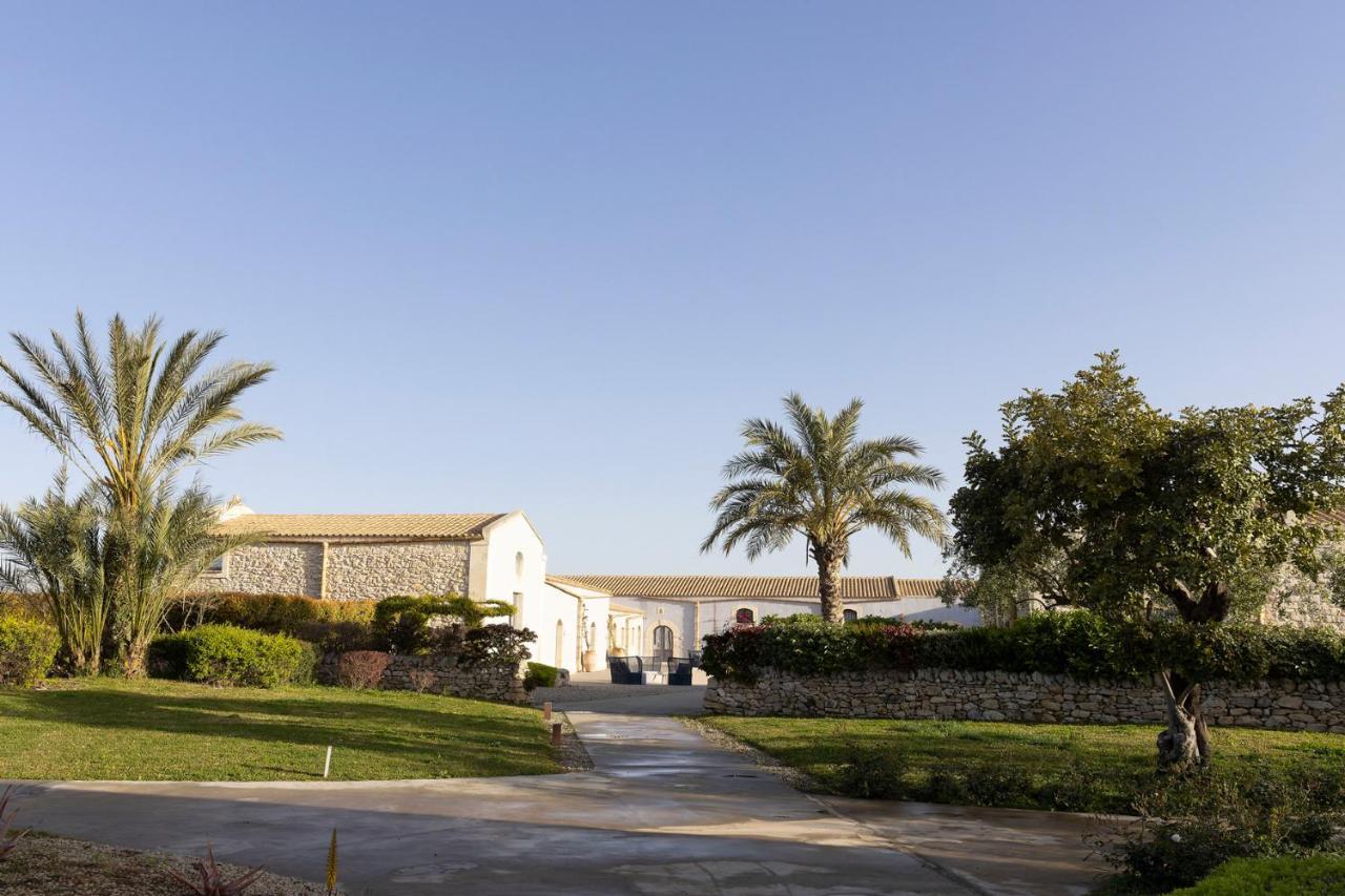 Masseria Del Carrubo 诺托 外观 照片